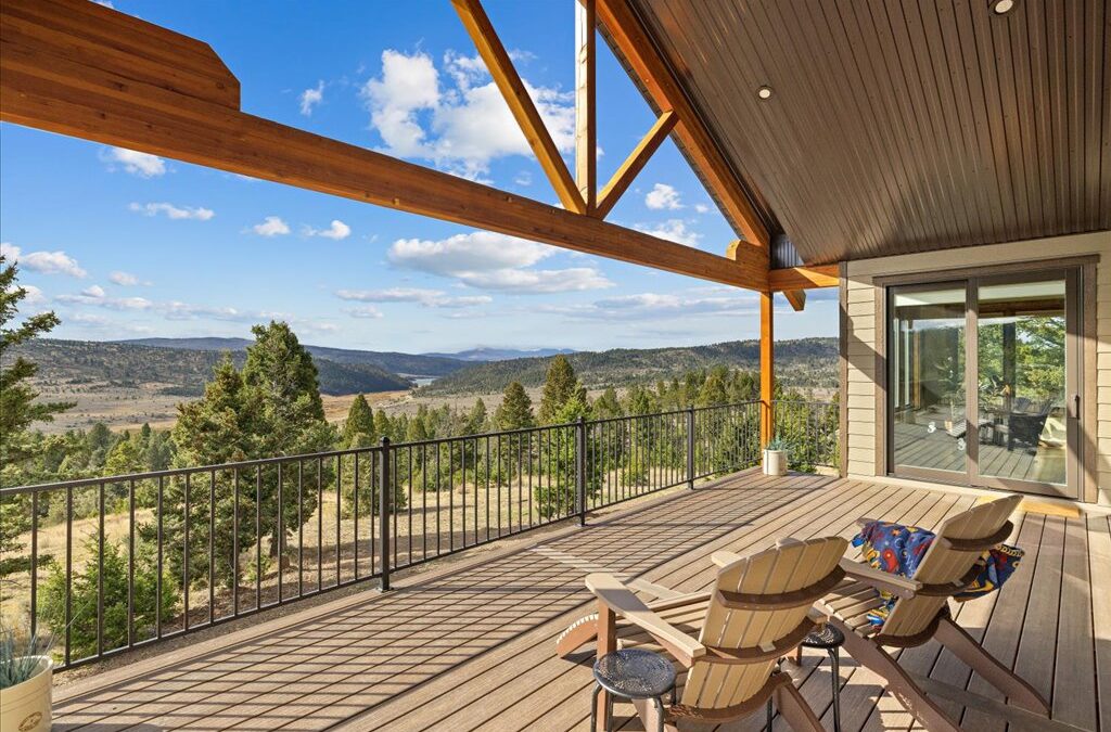 Incredible home and shop on 20 acres overlooking Newlan Creek.